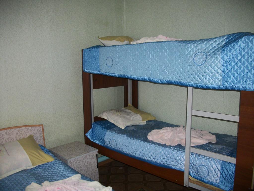 Отель Enirest Каракол Номер фото